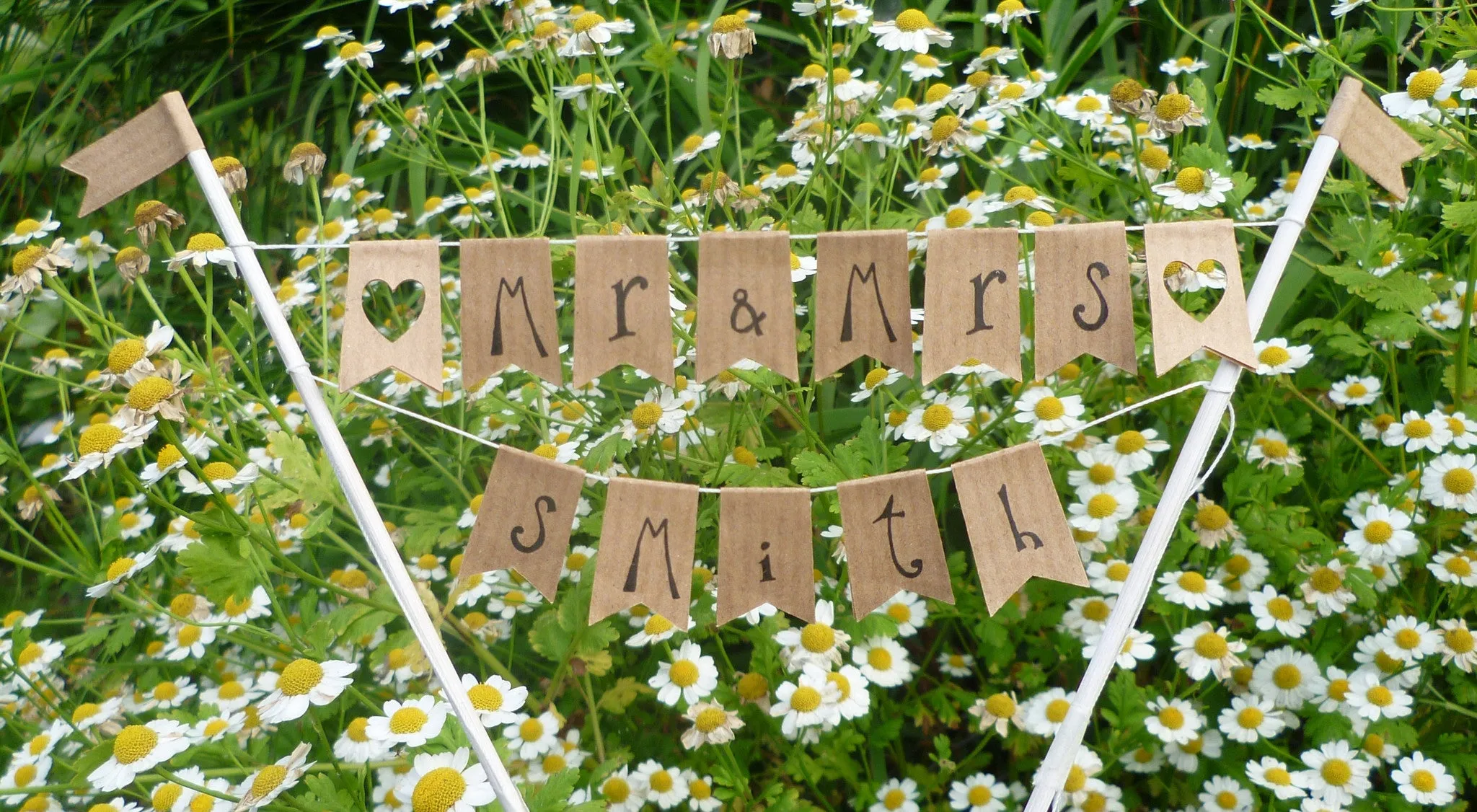 Personalised Mr & Mrs kraft paper bunting wedding cake topper